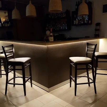 Apartmán Charming 1 Bedroom For Up To 4 Guests *